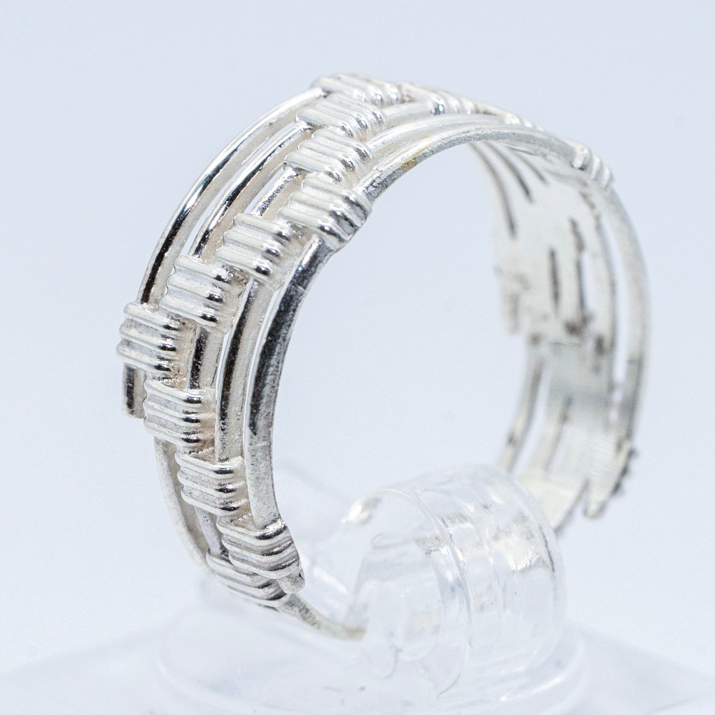 Timeline -925 Silver ring