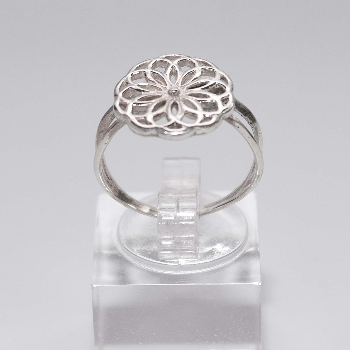 Flower- 925 Silver ring
