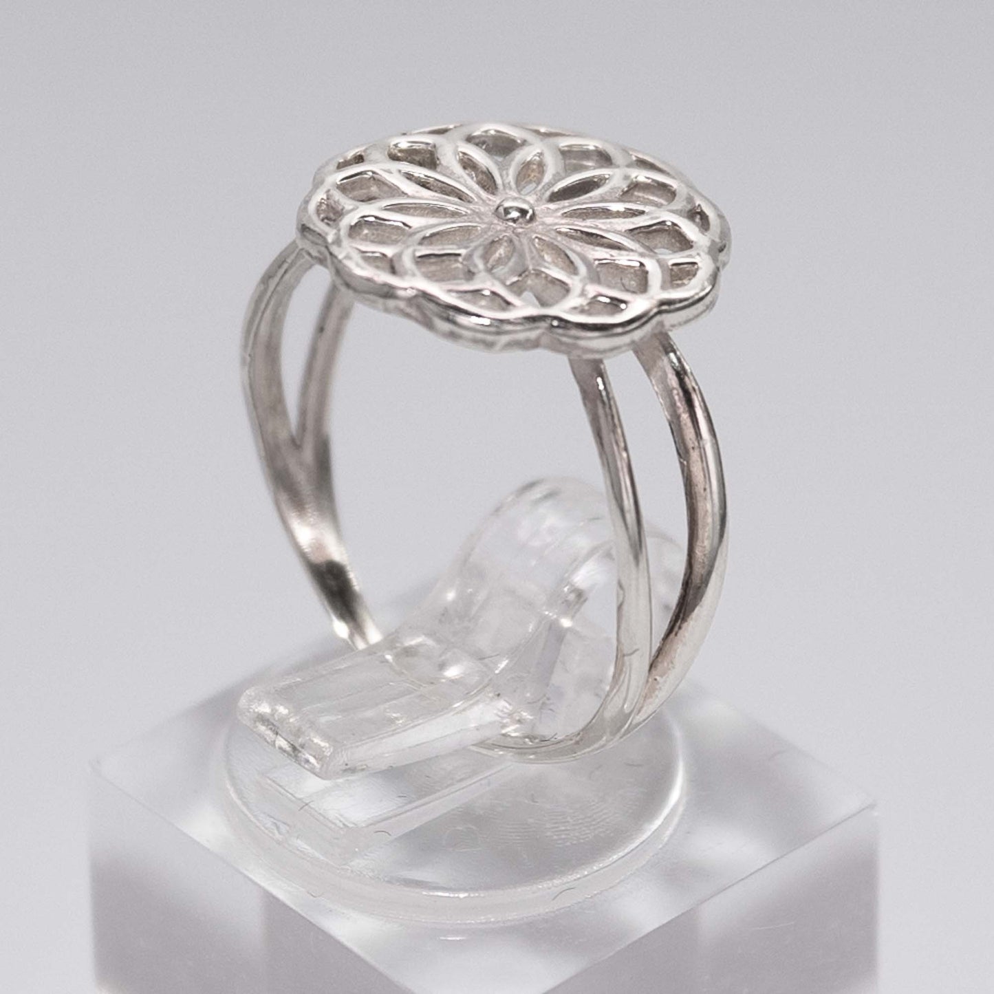 Flower- 925 Silver ring