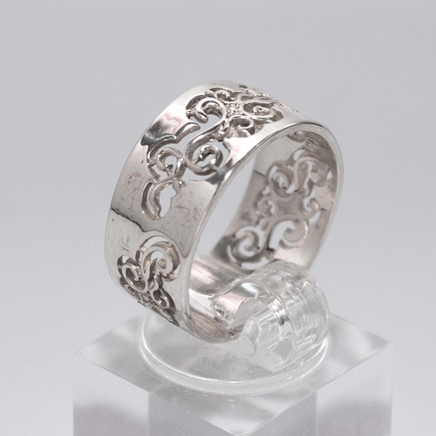Temple- 925 Silver ring