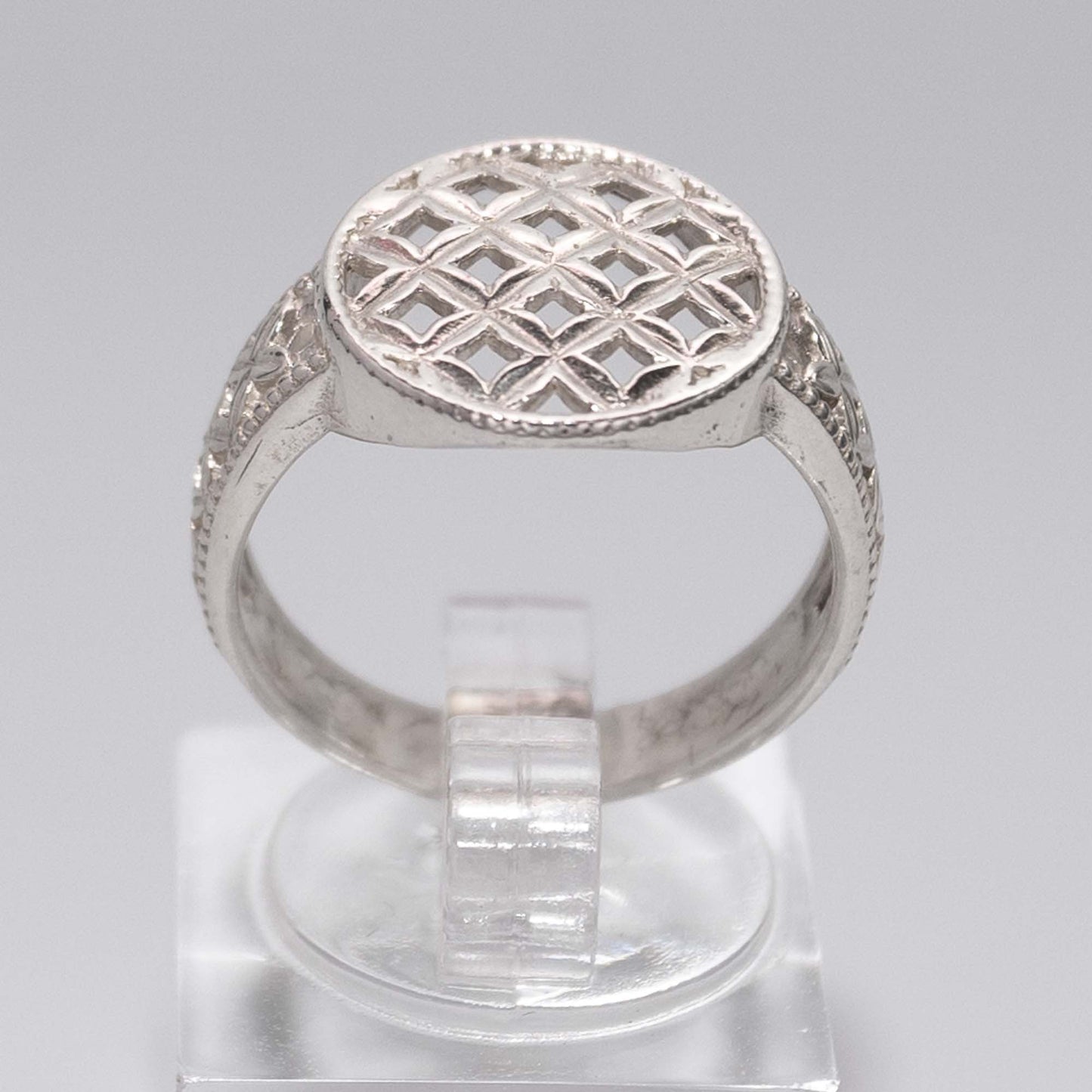Vintage- 925 Silver ring