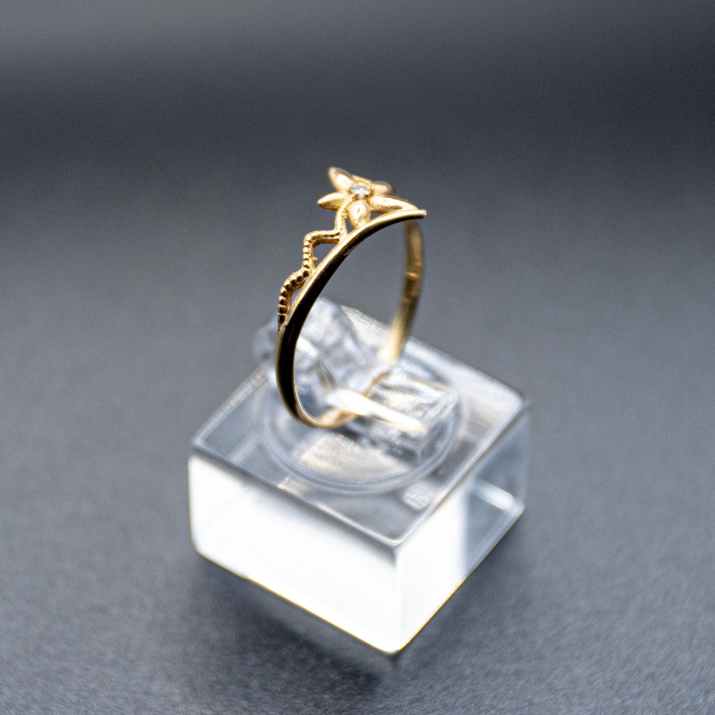 Breeze-14k gold ring