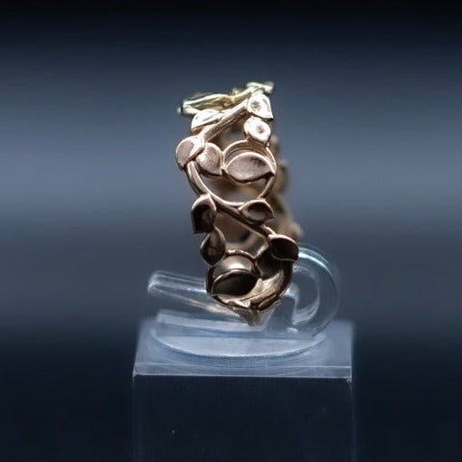 Fall-14k gold ring