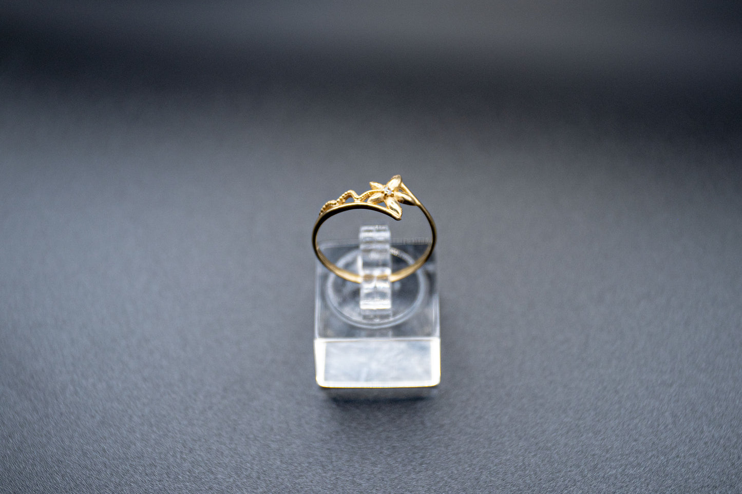 Breeze-14k gold ring