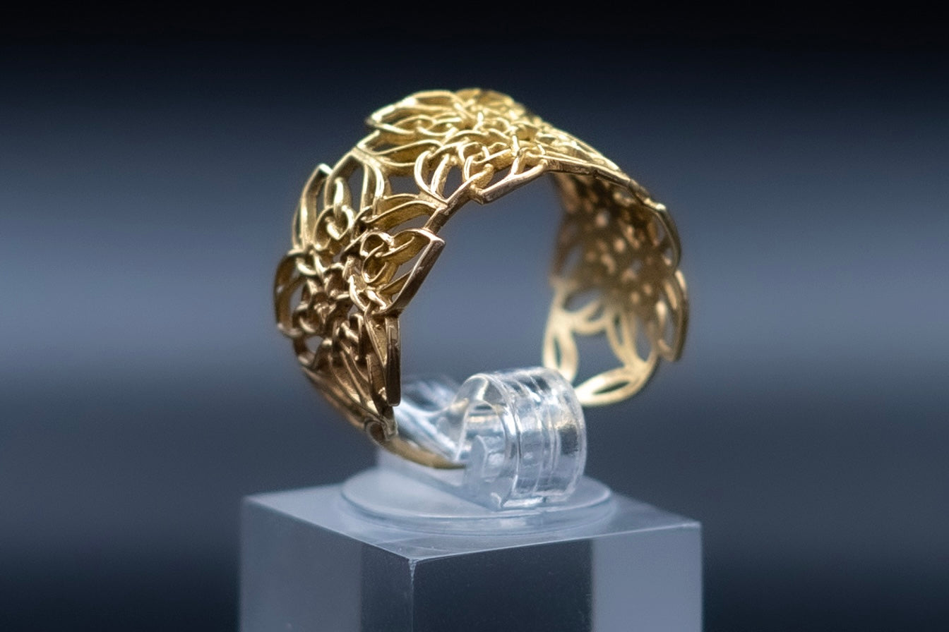 Flowers-14k gold ring