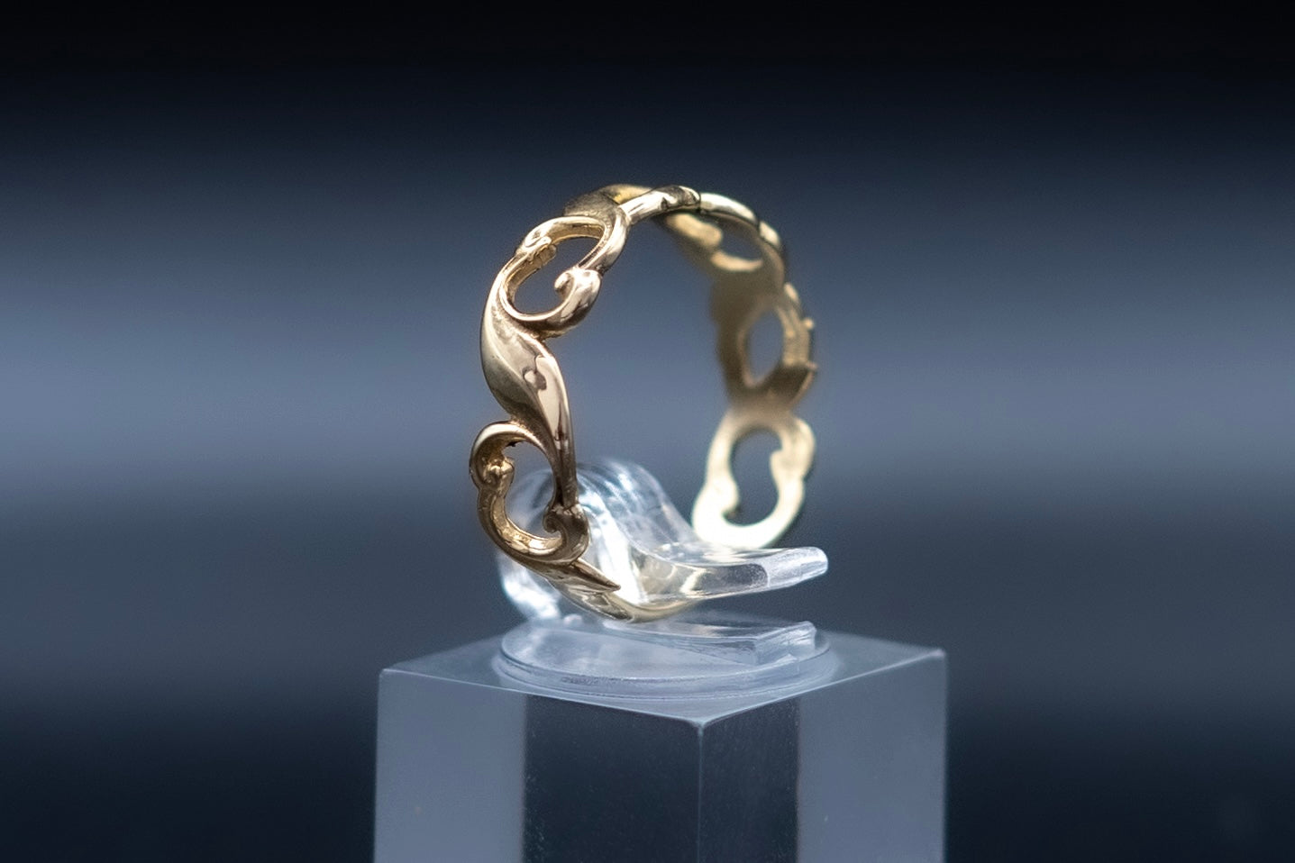 Wave-14k gold ring